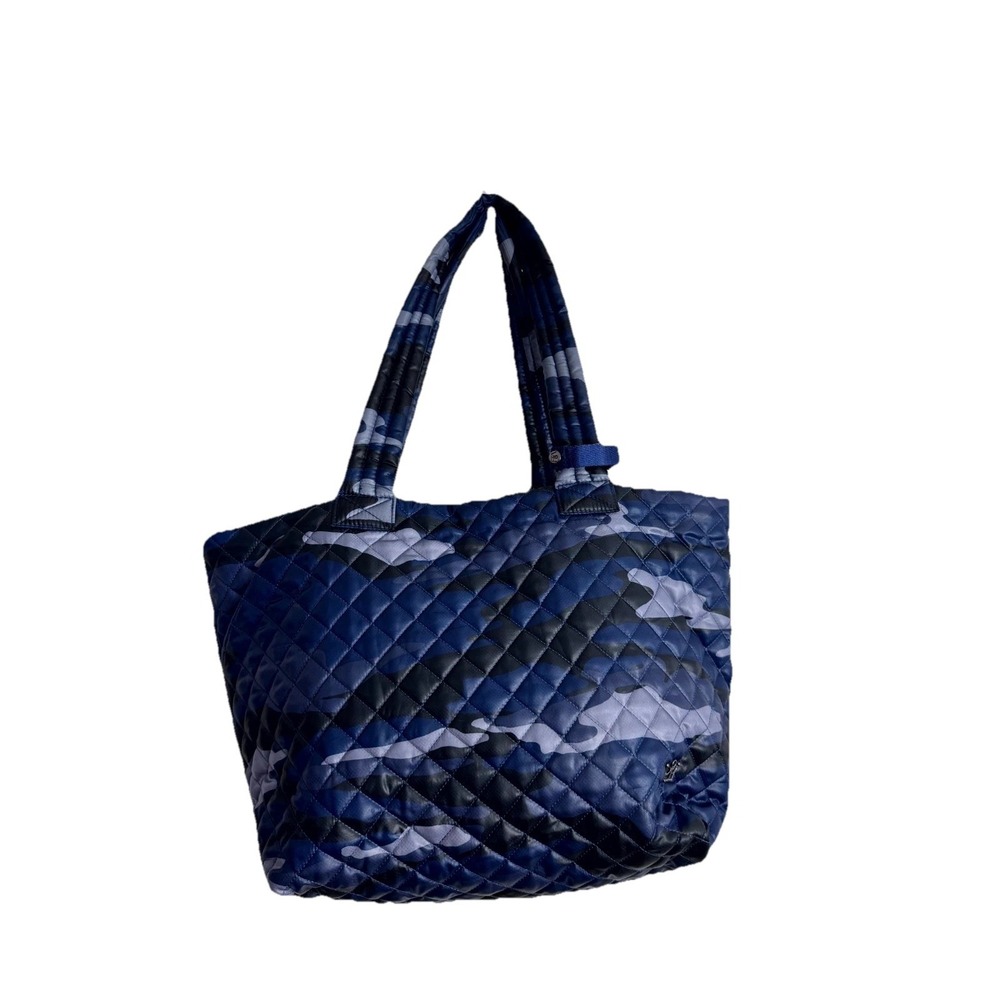 Oliver Thomas Wingwoman Quilted Tote Bag Blue Camo Large Travel Gym Carryall Zip